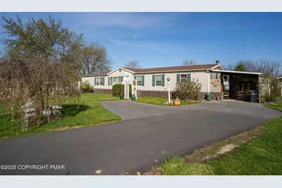  183 Greenbriar Drive, Bath, PA 18014 - Photo 1