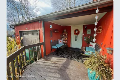  532 Country Place Drive, Tobyhanna, PA 18466 - Photo 1