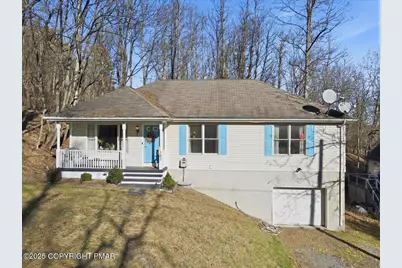  102 Longshore Circle, East Stroudsburg, PA 18302 - Photo 1