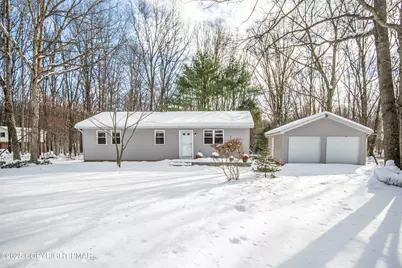  518 Timothy Drive, Effort, PA 18330 - Photo 1