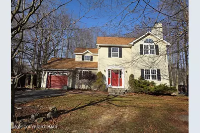  640 Country Place Drive, Tobyhanna, PA 18466 - Photo 1