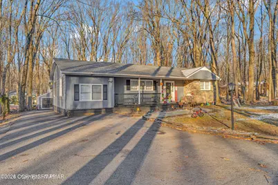  110 Linden Loop, Pocono Summit, PA 18346 - Photo 1