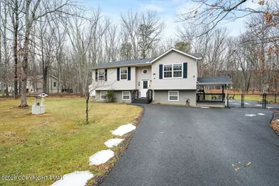  241 Squirrelwood Court, Effort, PA 18330 - Photo 1