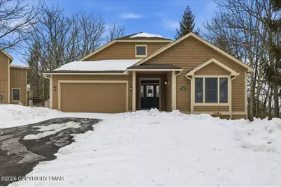  137 Laurel Court, Tannersville, PA 18372 - Photo 1
