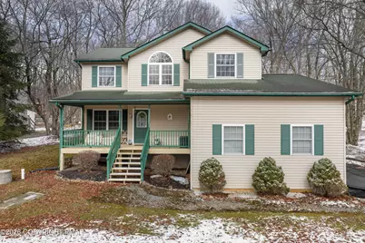  155 Oak Place, Blakeslee, PA 18610 - Photo 1