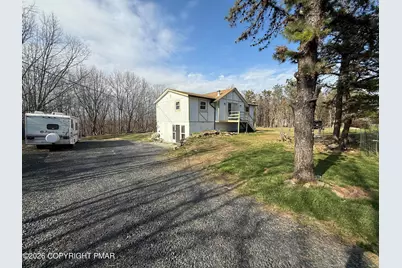  2354 Candlewood Lane, Blakeslee, PA 18610 - Photo 1