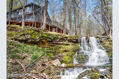  3140 Bear Road, Bushkill, PA 18324 - Photo 1