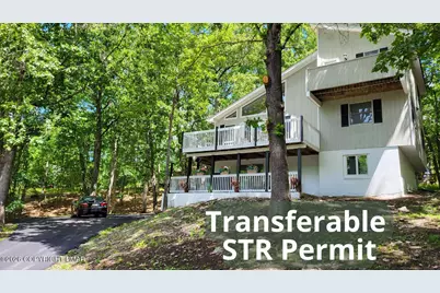  251 Dorchester Drive, Bushkill, PA 18324 - Photo 1