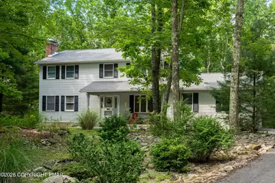  214 Majestic Drive, Saylorsburg, PA 18353 - Photo 1