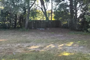 810 Earle St, Thomson, GA 30824 - Photo 13