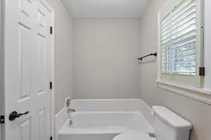 856 Point Comfort Rd, Martinez, GA 30907 - Photo 27