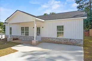 4004 Rambling Way, Hephzibah, GA 30815 - Photo 3