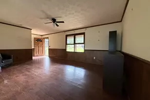 1163 Fairlane Dr, Louisville, GA 30434 - Photo 5