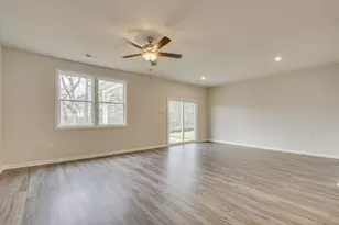 4427 Hartshorn Cir, Aiken, SC 29801 - Photo 9