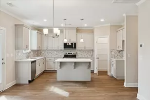 932 Walker Pt Dr, Grovetown, GA 30813 - Photo 11