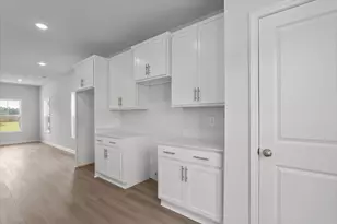 220 NW Shingle Oak Garden, Aiken, SC 29801 - Photo 15