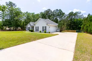 219 Devonshire Dr, Thomson, GA 30824 - Photo 3