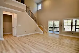 1021 S Pointe Ct, Tignall, GA 30668 - Photo 9