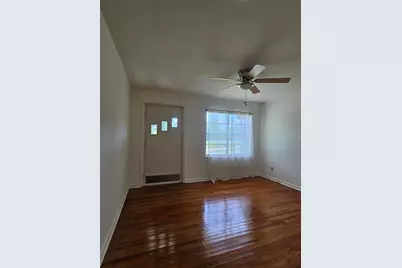 1055 Scruggs Circle, Bartow, GA 30413 - Photo 11