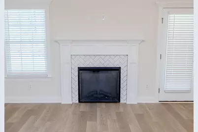 1085 Berkley Ct, Thomson, GA 30824 - Photo 9