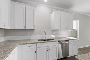 212 Willowton Ln, Hephzibah, GA 30815 - Photo 5