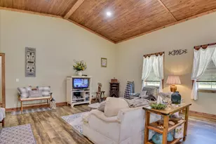 566 Earl Dixon Rd, Girard, GA 30426 - Photo 17