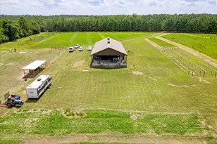 566 Earl Dixon Rd, Girard, GA 30426 - Photo 11