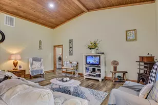 566 Earl Dixon Rd, Girard, GA 30426 - Photo 19