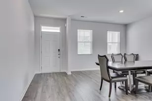 220 Donnington Ct, Aiken, SC 29801 - Photo 5