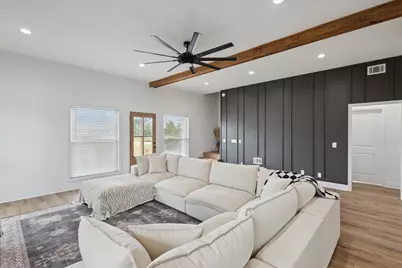 1513 Paris Avenue, Swainsboro, GA 30401 - Photo 7