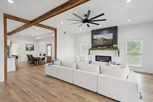 1513 Paris Ave, Swainsboro, GA 30401 - Photo 9