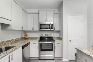 325 Bordeaux Dr, Thomson, GA 30824 - Photo 19