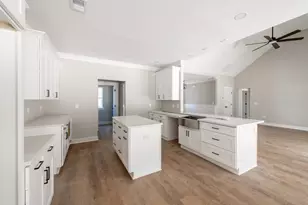 557 Bogey Ct, Graniteville, SC 29829 - Photo 5