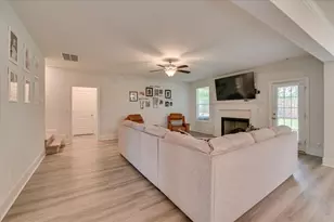 837 Lynbrook Ct, North Augusta, SC 29860 - Photo 7