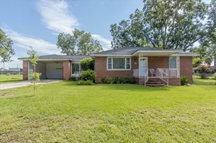 3613 Lake Shore Dr, Martinez, GA 30907 - Photo 1