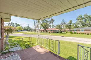 3613 Lake Shore Dr, Martinez, GA 30907 - Photo 5