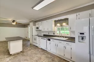 1004 Hammond Dr, North Augusta, SC 29841 - Photo 3