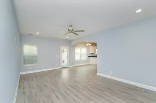 204 McDuffie Cir, North Augusta, SC 29860 - Photo 5