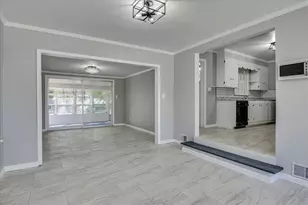 818 Walnut St, Louisville, GA 30434 - Photo 13