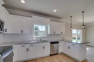 1679 Pine Ridge Dr N, Hephzibah, GA 30815 - Photo 11