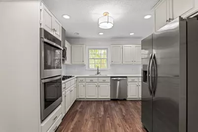 614 W Lakeside, Aiken, SC 29803 - Photo 13