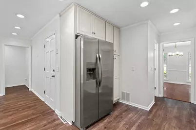 614 W Lakeside, Aiken, SC 29803 - Photo 17