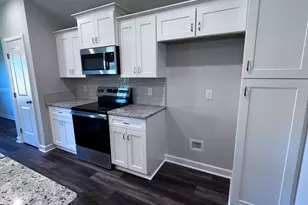 8213 Snelling Dr, Aiken, SC 29803 - Photo 9