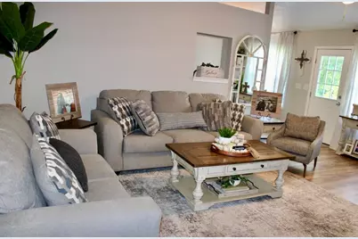 4661 Turning Leaf Drive, Gillsville, GA 30543 - Photo 5