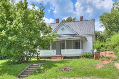 216 Circle Street, Edgefield, SC 29824 - Photo 1