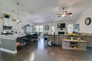 142 Fitzsimmon's Dr, North Augusta, SC 29860 - Photo 7