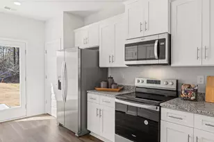 1048 Richland Crk Dr, Augusta, GA 30906 - Photo 11