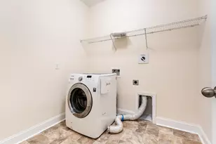 105 Grimsby Rd, Savannah, GA 34107 - Photo 33