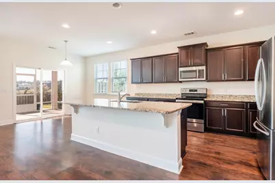 105 Grimsby Road, Savannah, GA 34107 - Photo 13