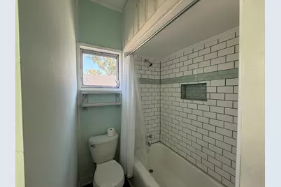 215 Church Street, Edgefield, SC 29824 - Photo 11